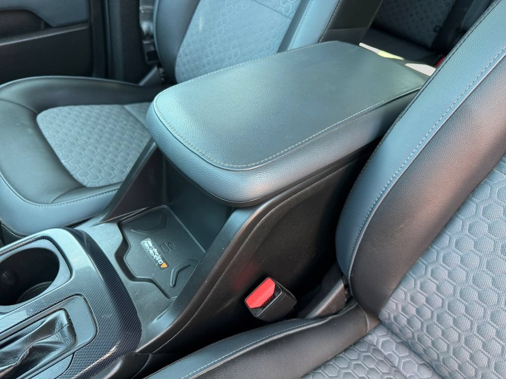 Used 2021 Chevrolet Colorado Z71 AWD/4WD image 23