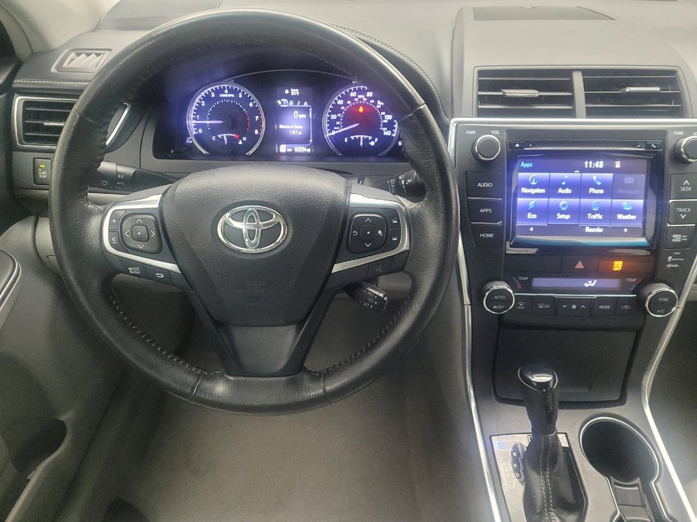 Used 2015 Toyota Camry XLE w/ Moonroof Package image 22