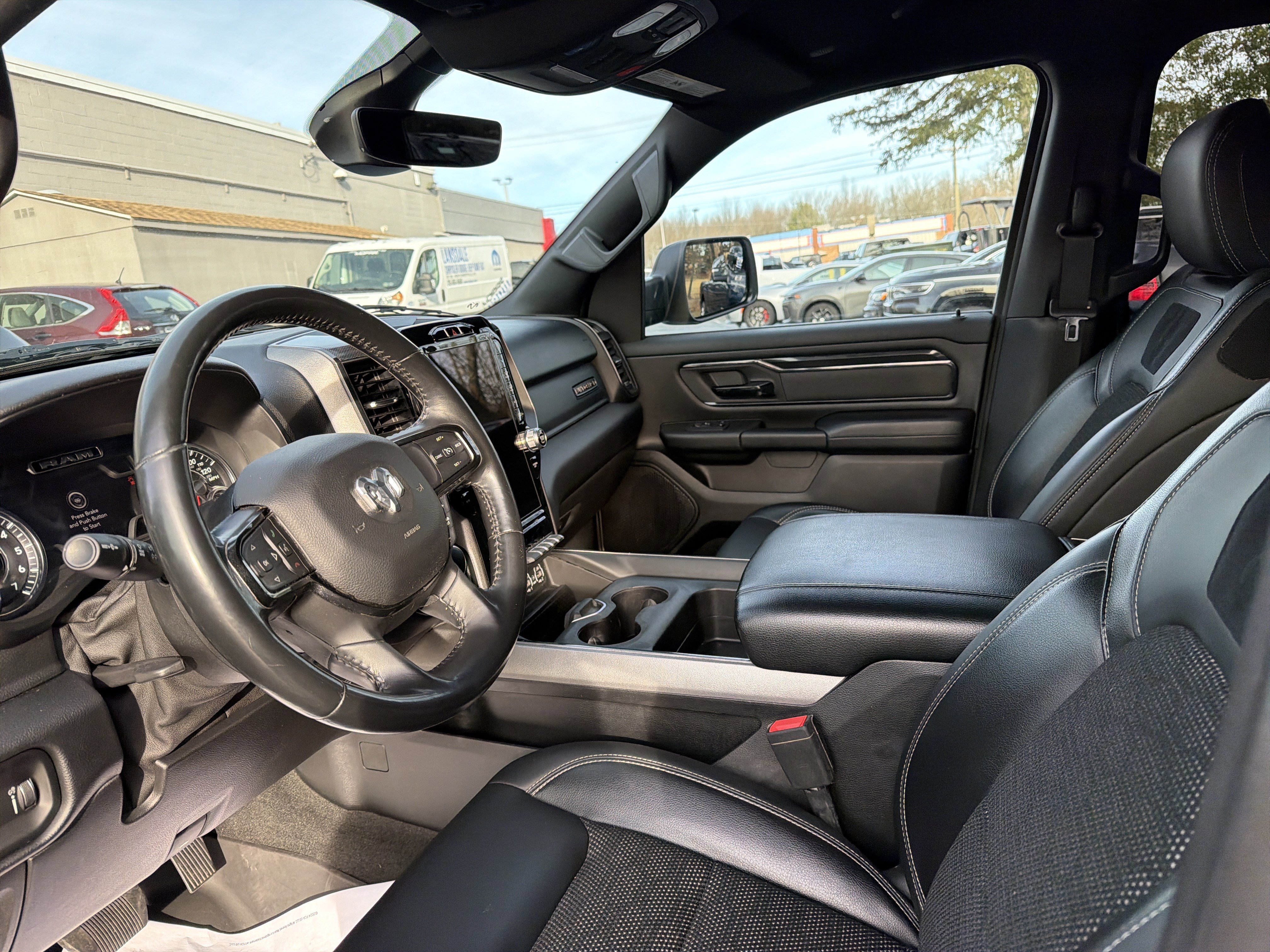 Used 2021 RAM 1500 Big Horn w/ Built-to-serve Edition image 15