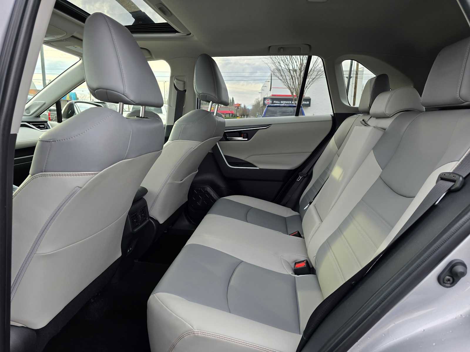 Certified 2025 Toyota RAV4 XLE Premium image 17