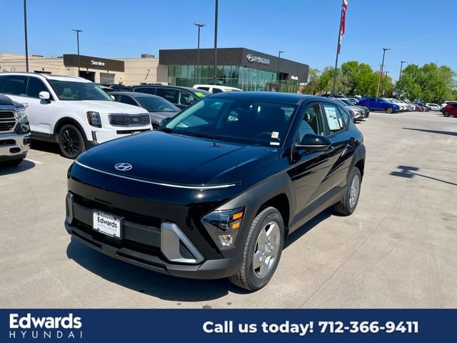 New 2025 Hyundai Kona SE