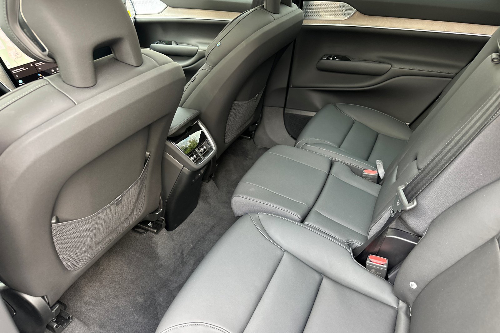 New 2025 Volvo EX90 Ultra AWD/4WD image 9
