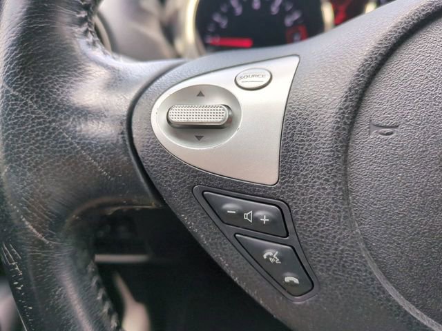 Used 2014 Nissan Juke SL FWD image 29