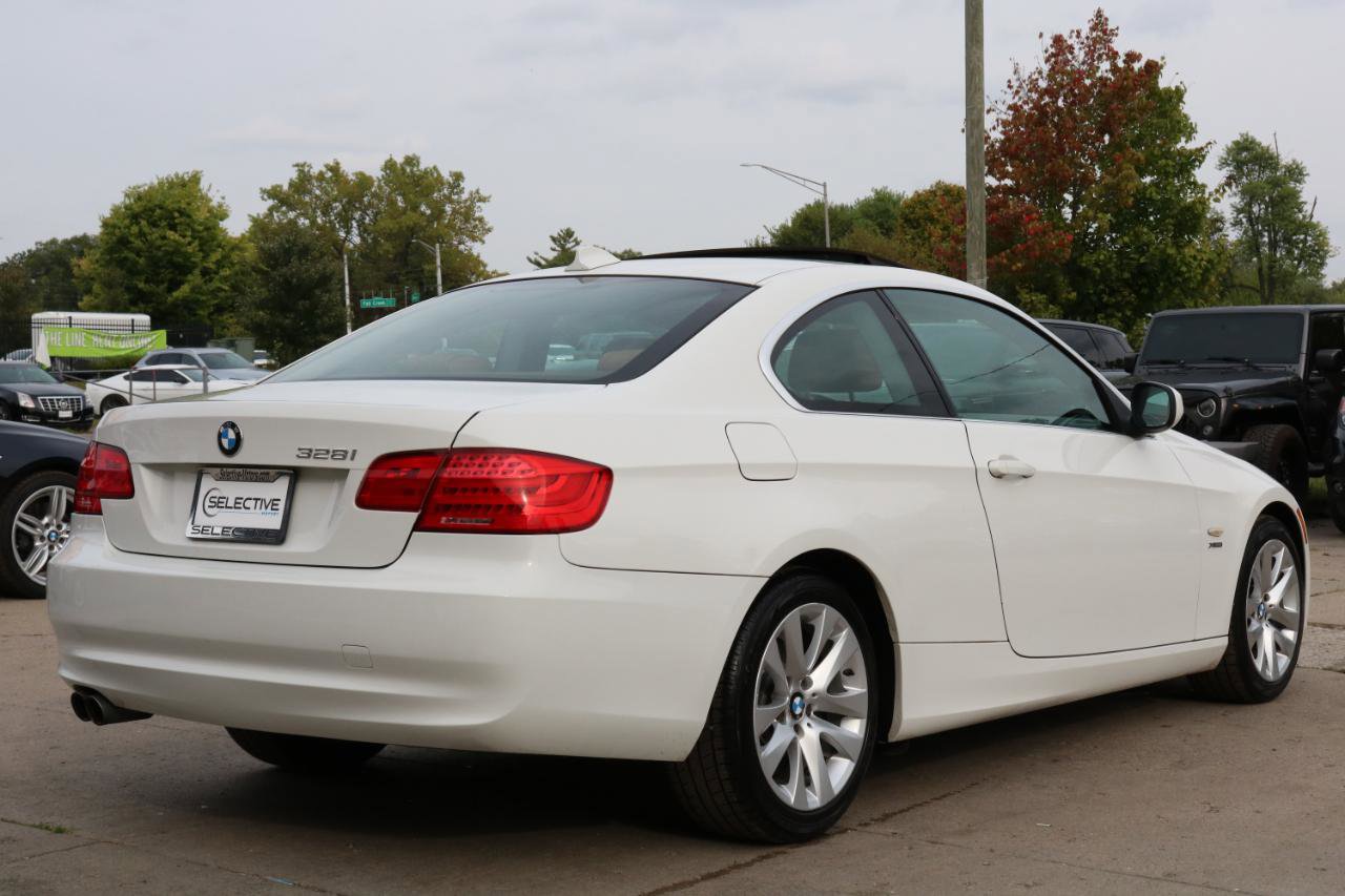 Used 2012 BMW 328i xDrive Coupe image 6