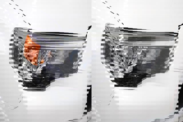 Used 2016 Toyota 4Runner Limited image 27