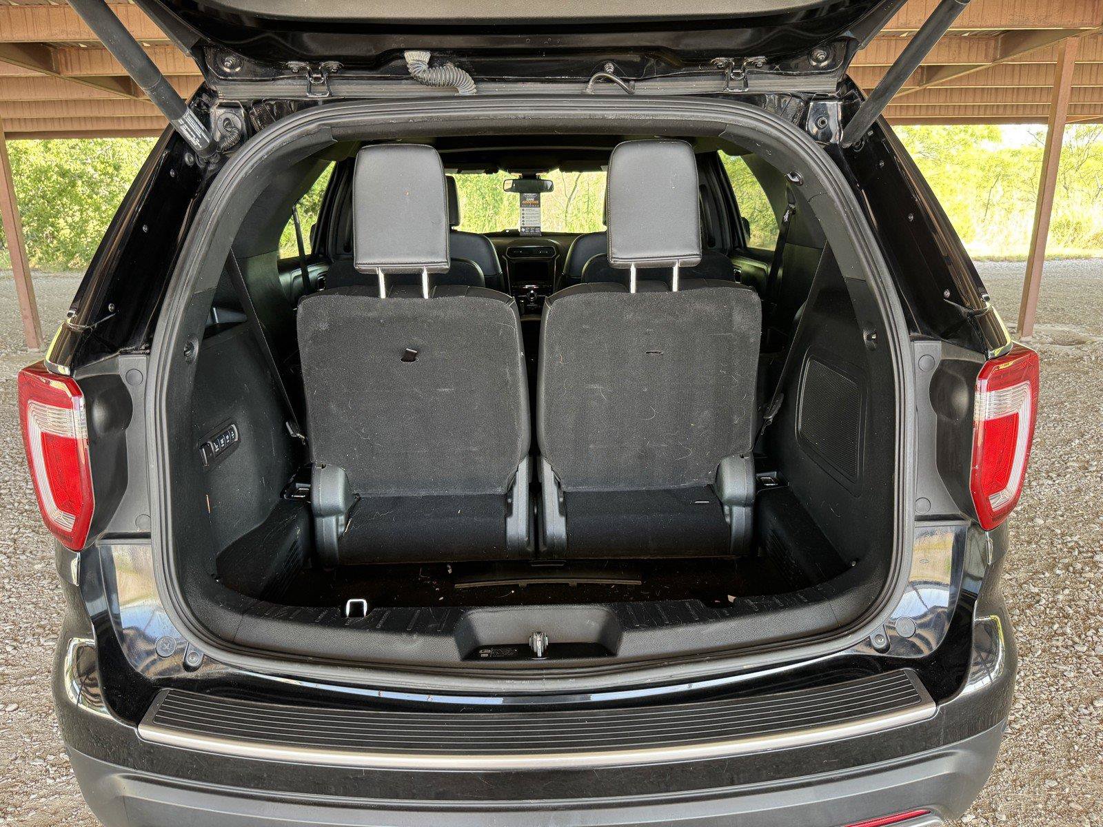 Used 2018 Ford Explorer Platinum AWD/4WD image 36