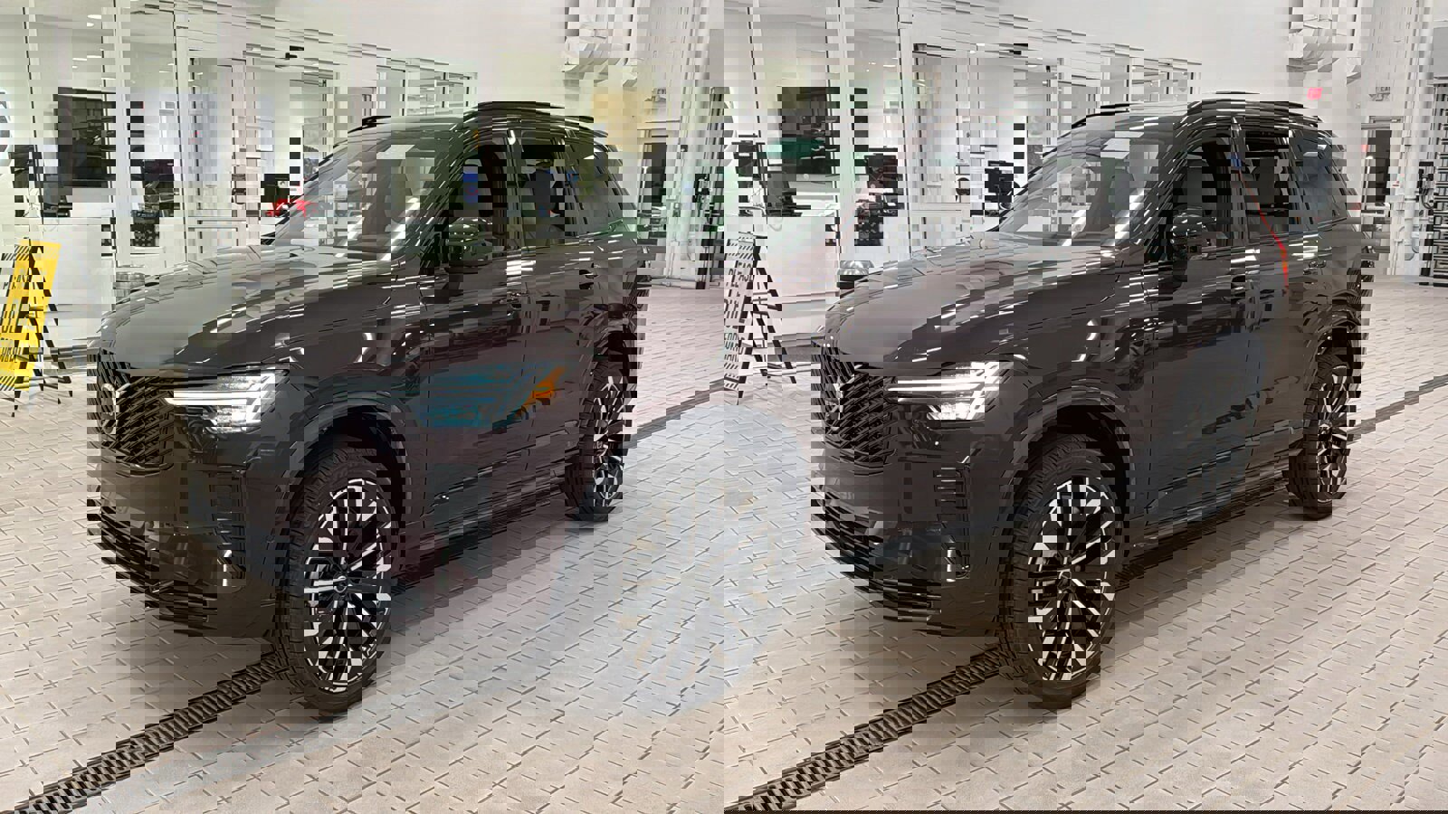 New 2026 Volvo XC90 B6 Ultra w/ Protection Package Premier image 9