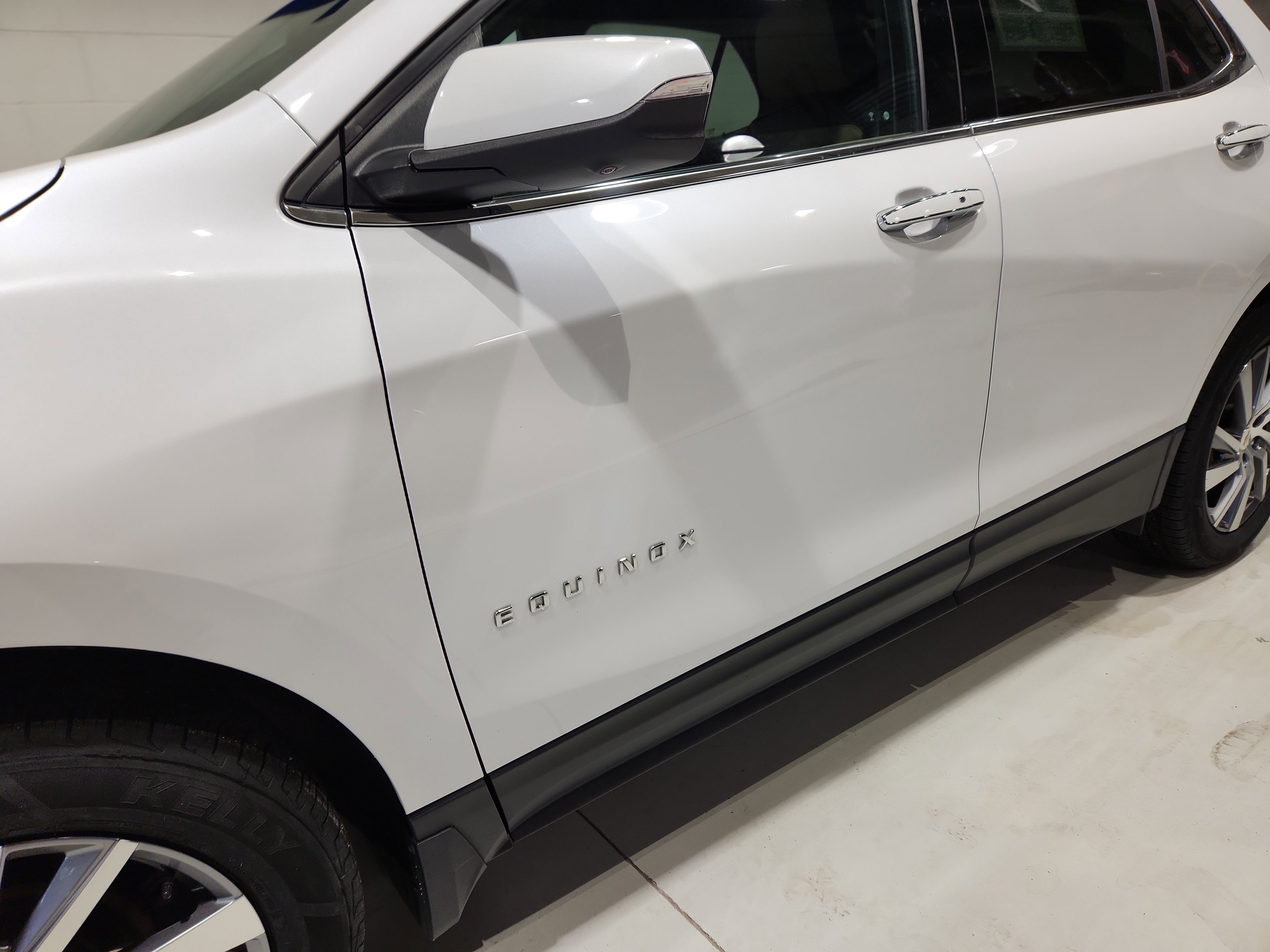 Used 2023 Chevrolet Equinox Premier image 23