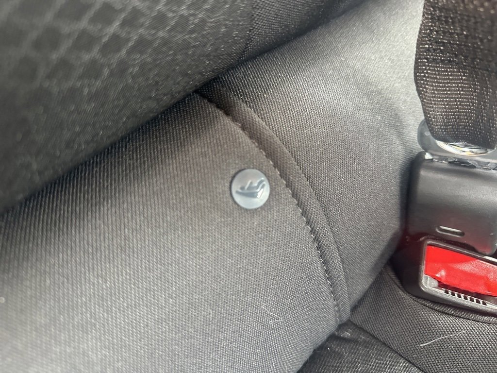 Used 2025 Chevrolet Malibu LT image 11