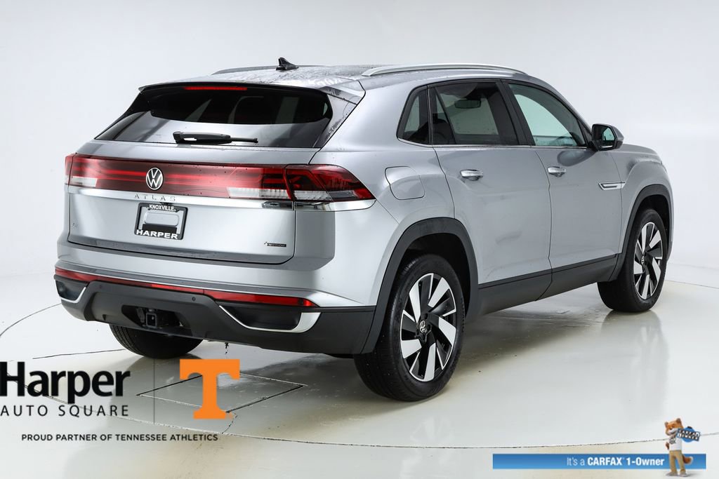 Used 2024 Volkswagen Atlas Cross Sport SE w/ Panoramic Sunroof Package image 48
