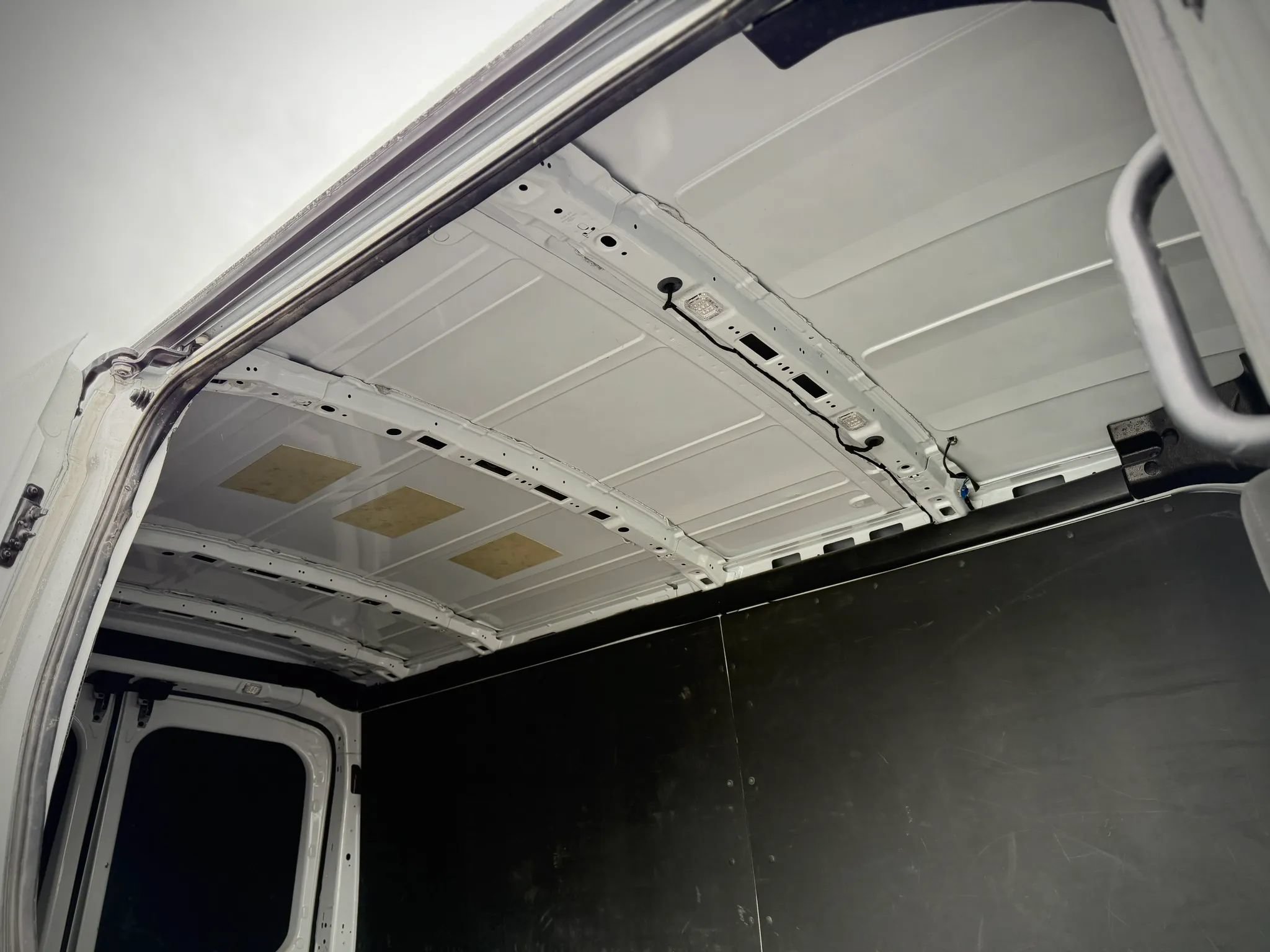 Used 2022 Ford Transit 250 Medium Roof w/ Interior Upgrade Package RWD image 20