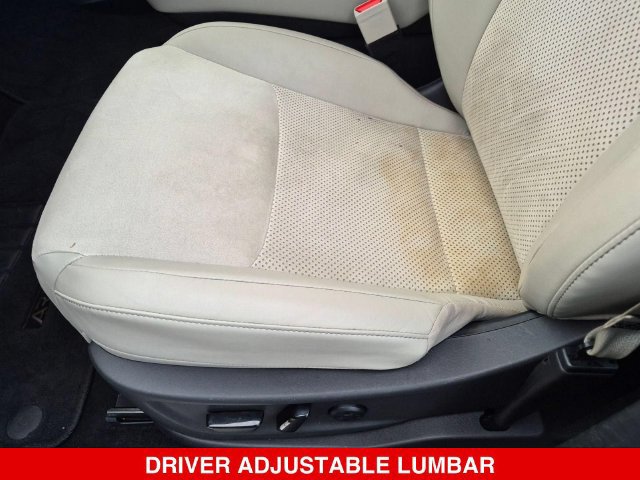 Used 2024 Nissan Ariya AWD image 16
