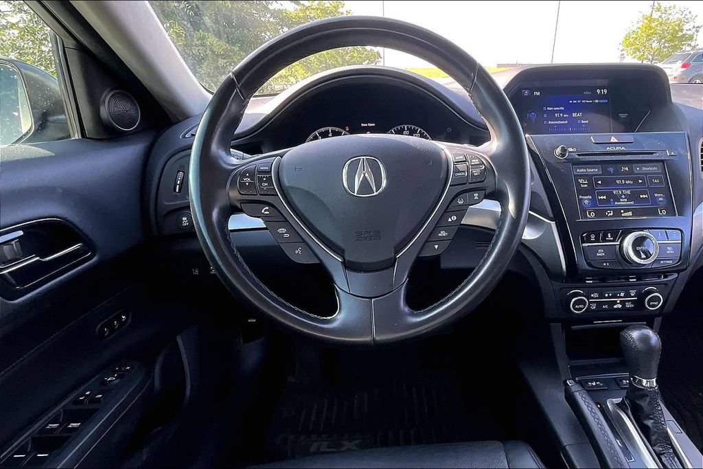 Used 2017 Acura ILX FWD image 6