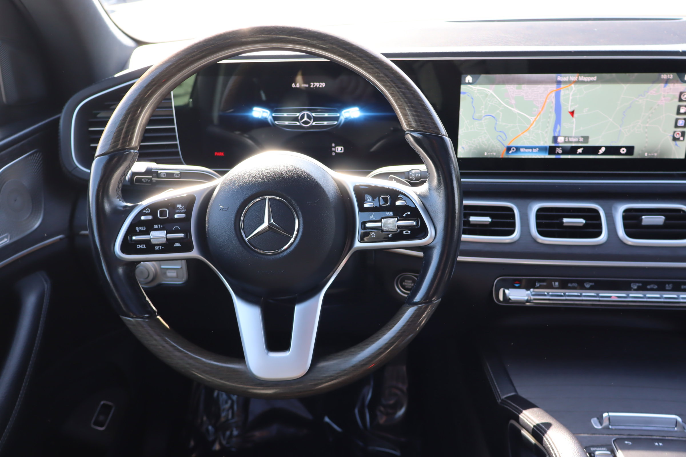 Used 2021 Mercedes-Benz GLS 450 4MATIC image 10