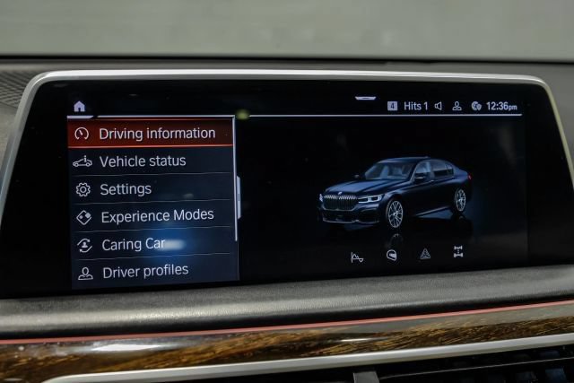 Used 2022 BMW 750i xDrive w/ Luxury Rear Seating Package AWD/4WD image 41