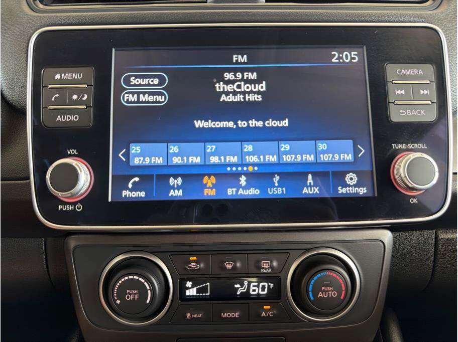 Used 2025 Nissan Leaf S FWD image 20