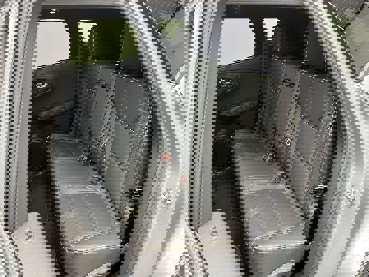 Certified 2023 Chevrolet Blazer Premier w/ Driver Confidence II Package image 13