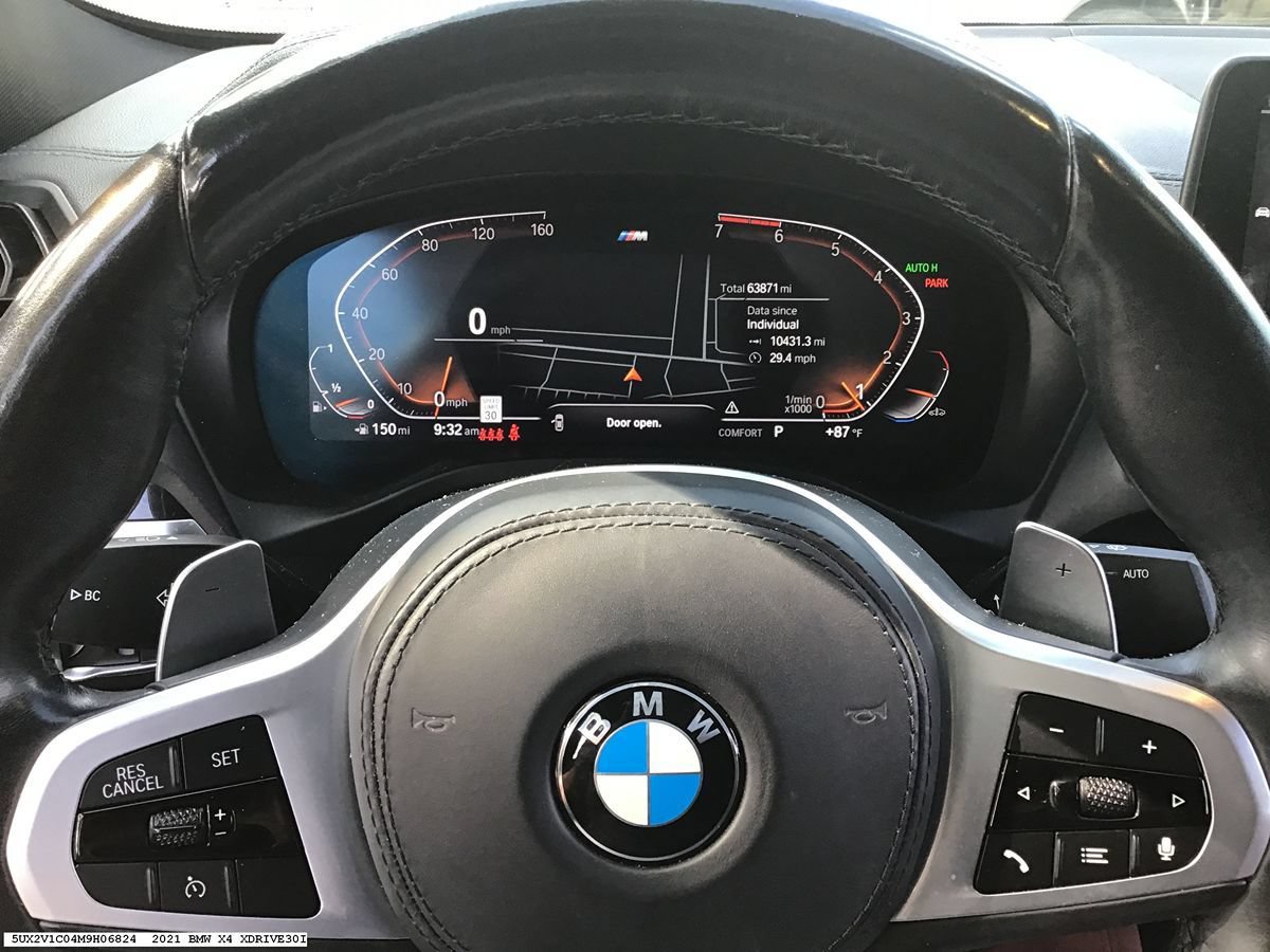 Used 2021 BMW X4 xDrive30i w/ M Sport Package AWD/4WD image 12
