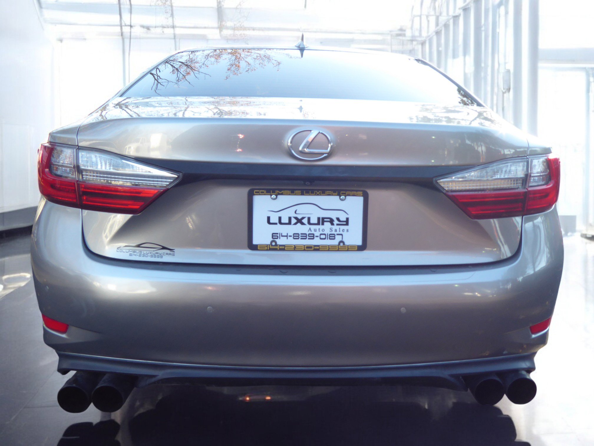 Used 2017 Lexus ES 350 w/ Navigation System Package image 9