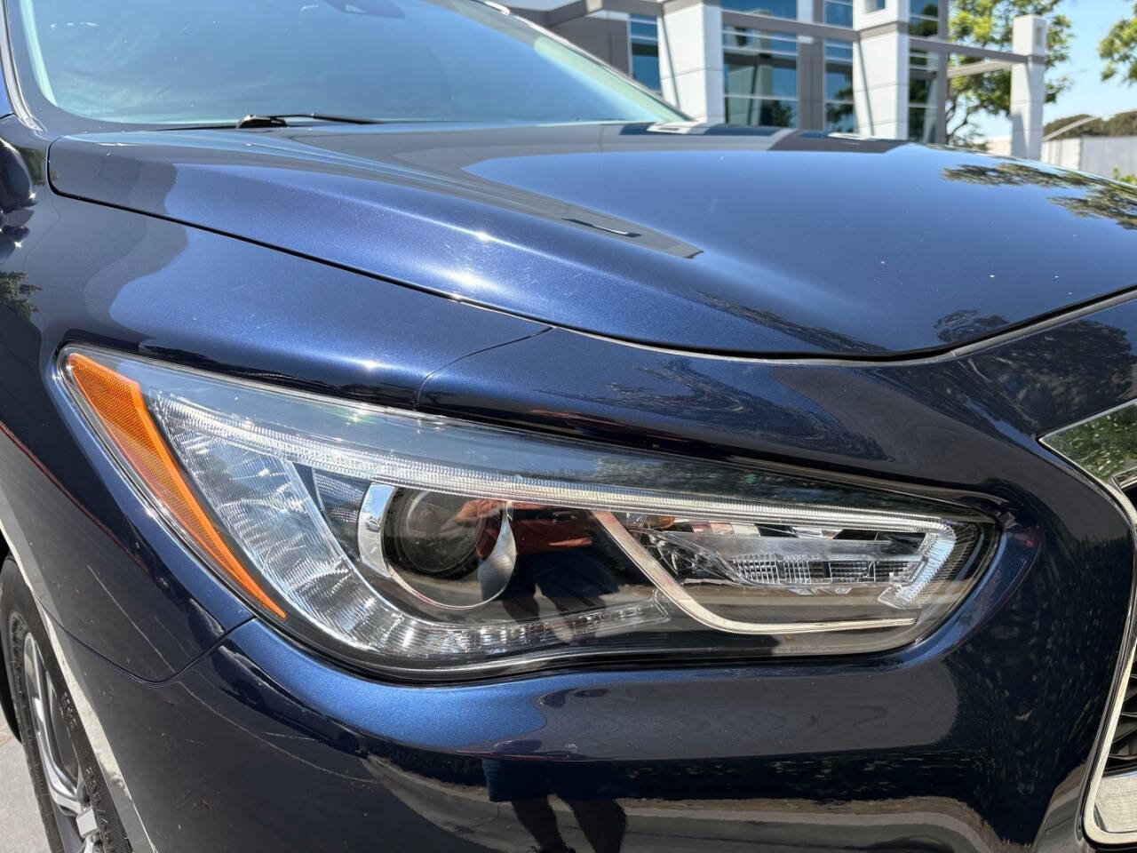 Used 2019 INFINITI QX60 Luxe FWD image 9