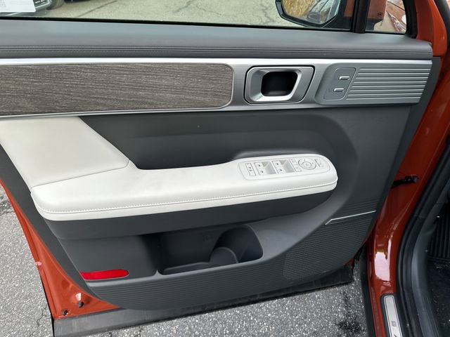 Used 2025 Hyundai Santa Fe Calligraphy image 11