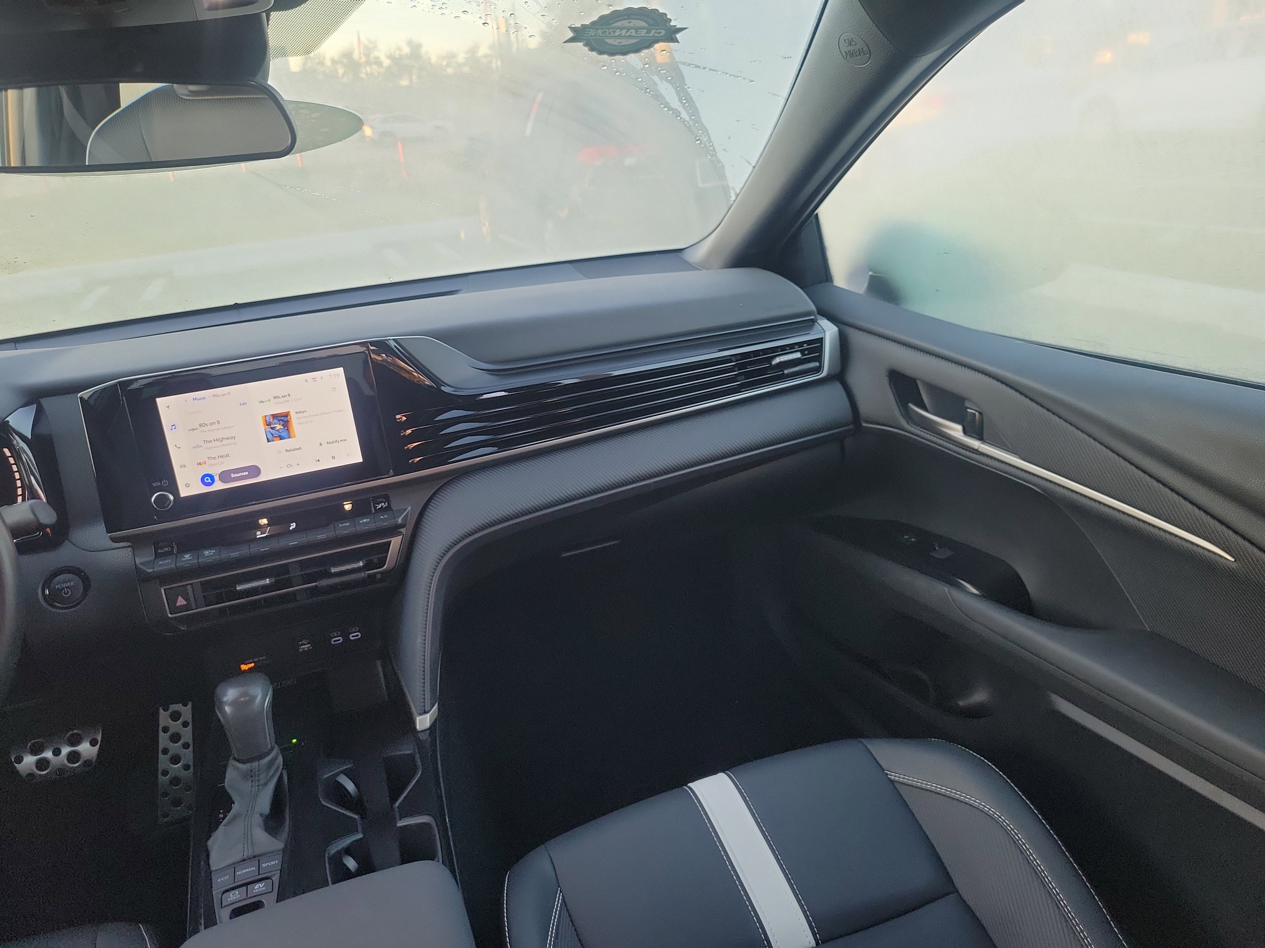 Certified 2025 Toyota Camry SE image 17