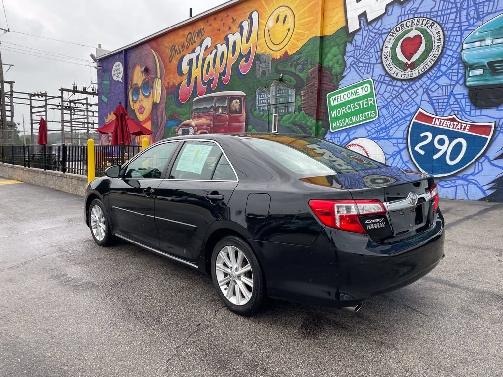 Used 2013 Toyota Camry XLE FWD image 3