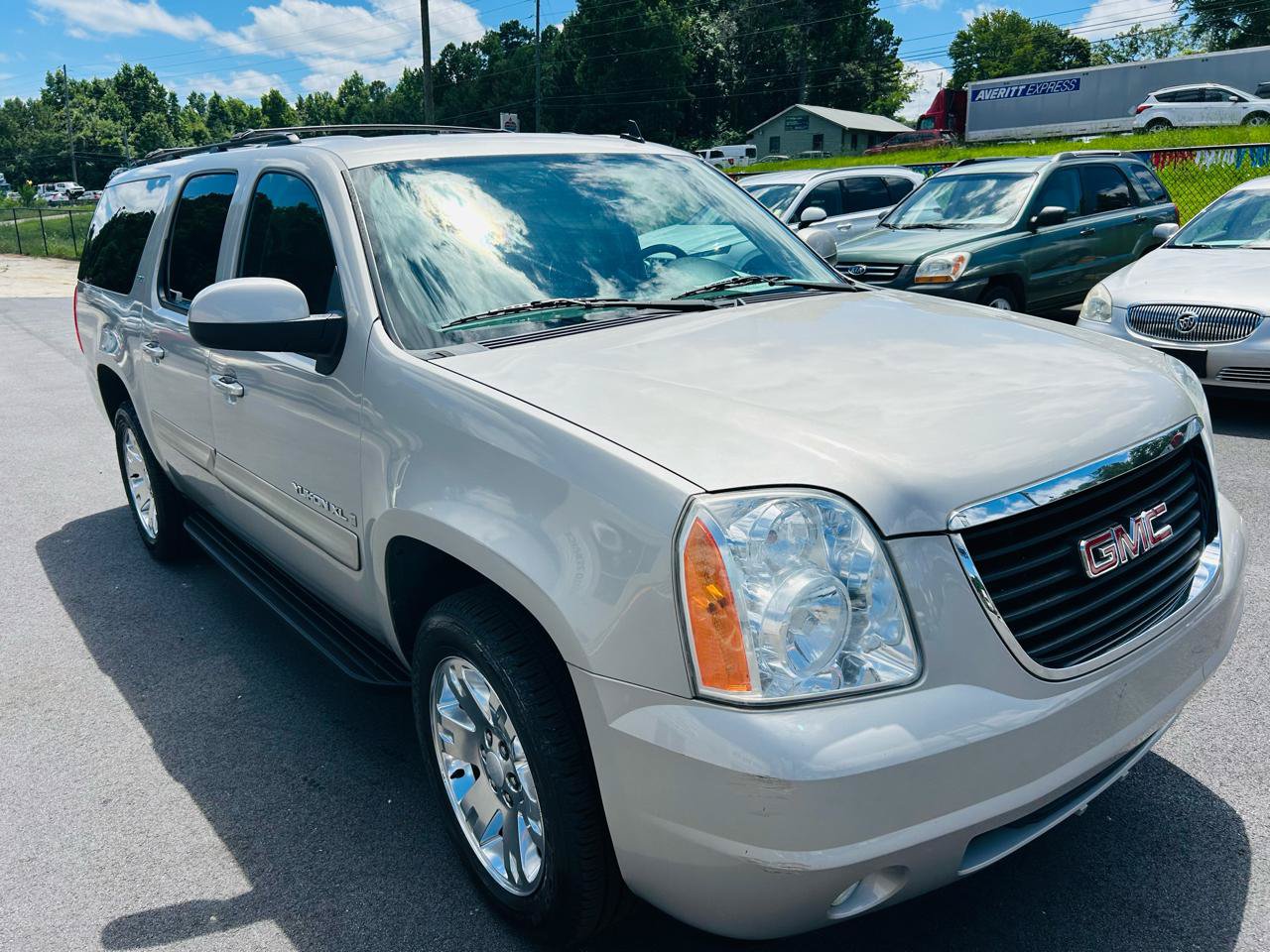 Used 2009 GMC Yukon XL SLT RWD image 7