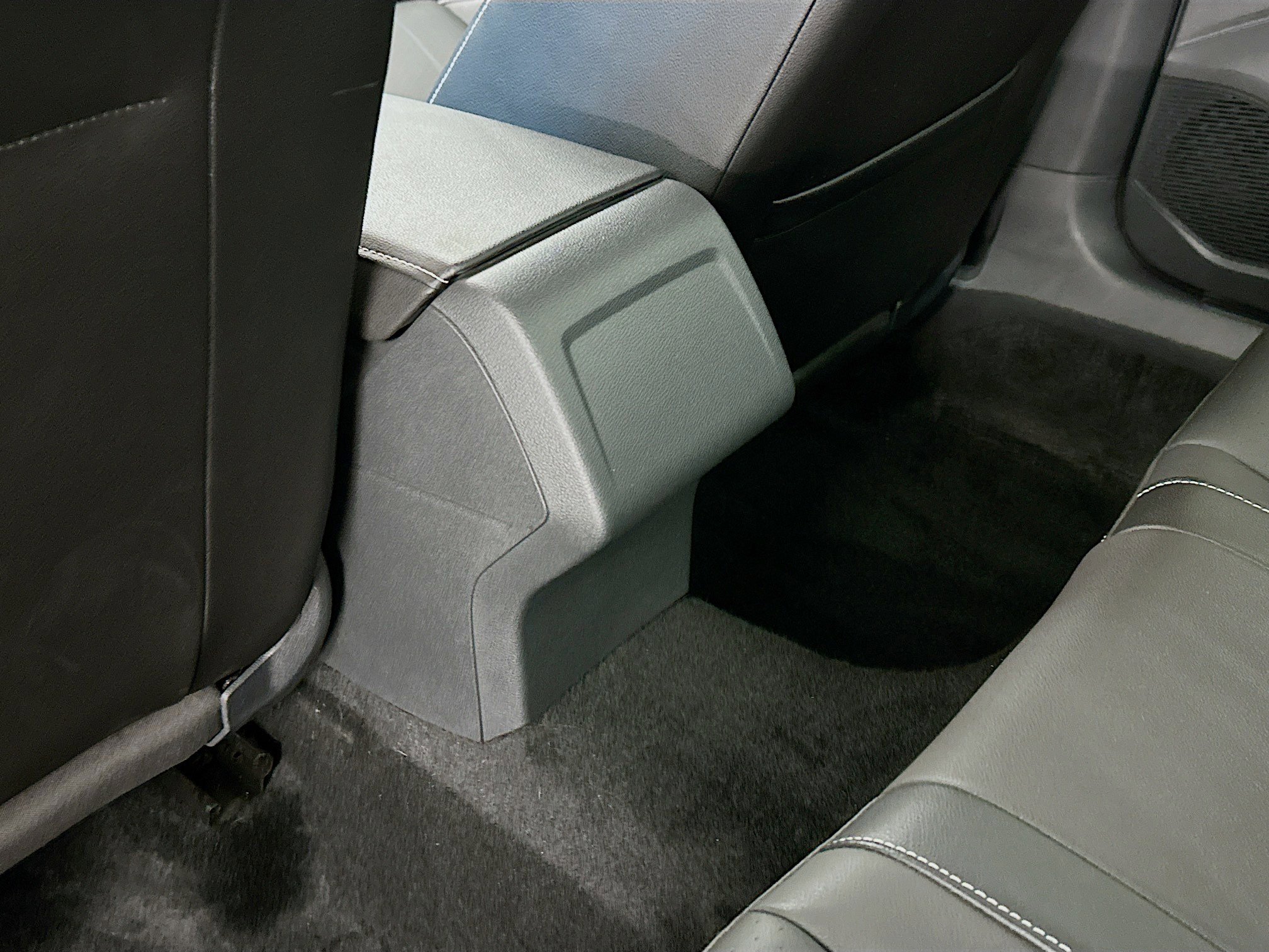 Used 2024 Volkswagen Jetta SE image 27