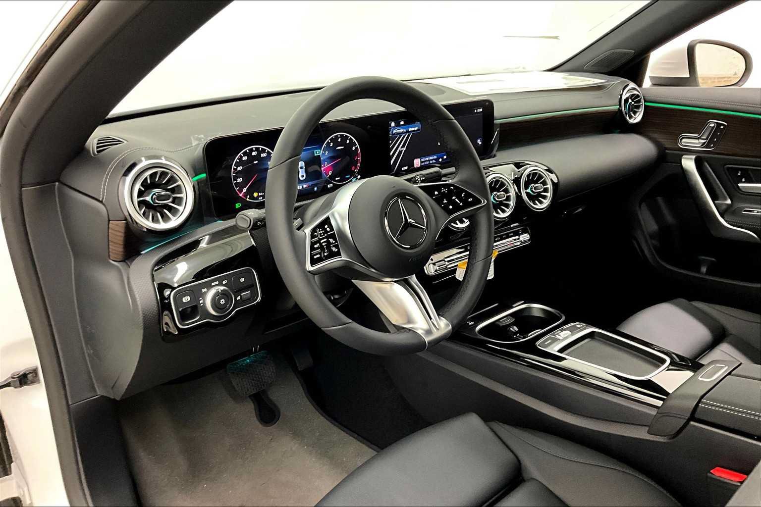 New 2025 Mercedes-Benz CLA 250 image 8