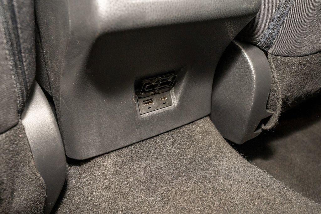 Used 2025 Toyota Camry LE FWD image 7