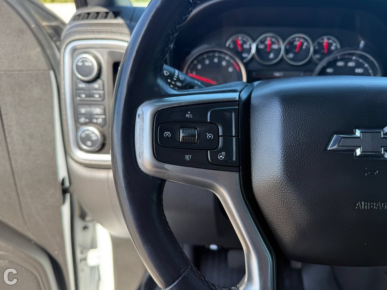 Certified 2021 Chevrolet Silverado 1500 RST AWD/4WD image 27