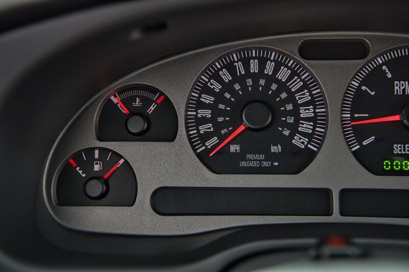 Used 2003 Ford Mustang Mach 1 RWD image 27