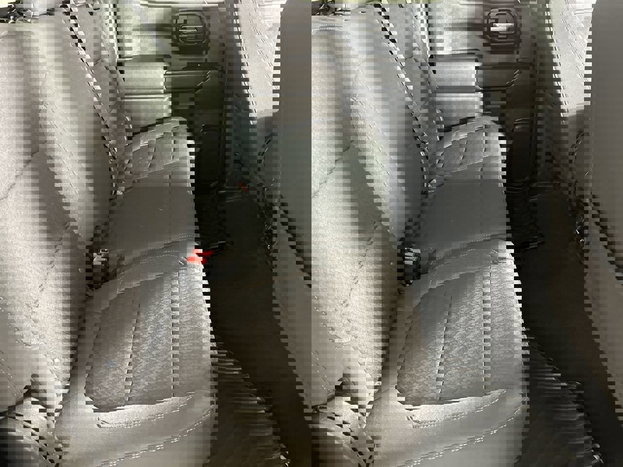 Used 2021 Chevrolet Silverado 1500 LT image 24