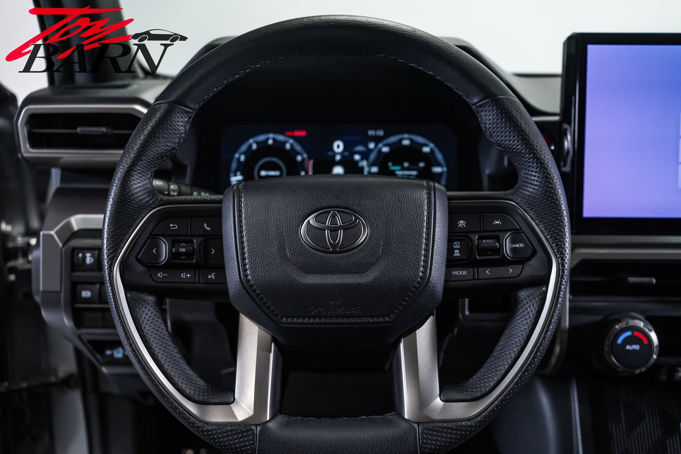 Used 2025 Toyota Tacoma TRD Off-Road AWD/4WD image 27