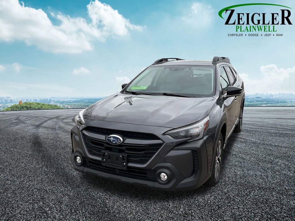 Used 2023 Subaru Outback Premium image 14