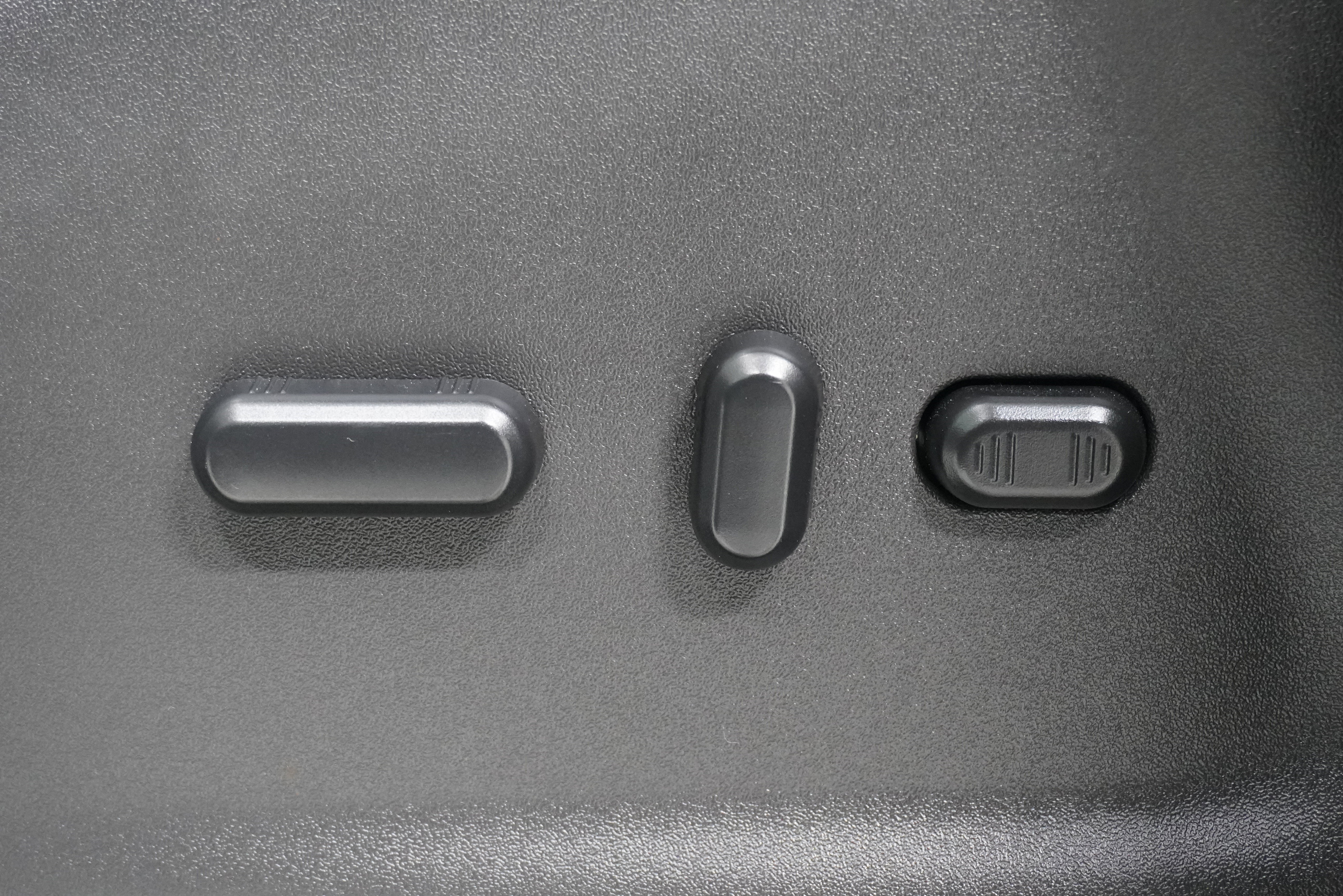 Used 2016 Ford Transit 150 XLT image 11