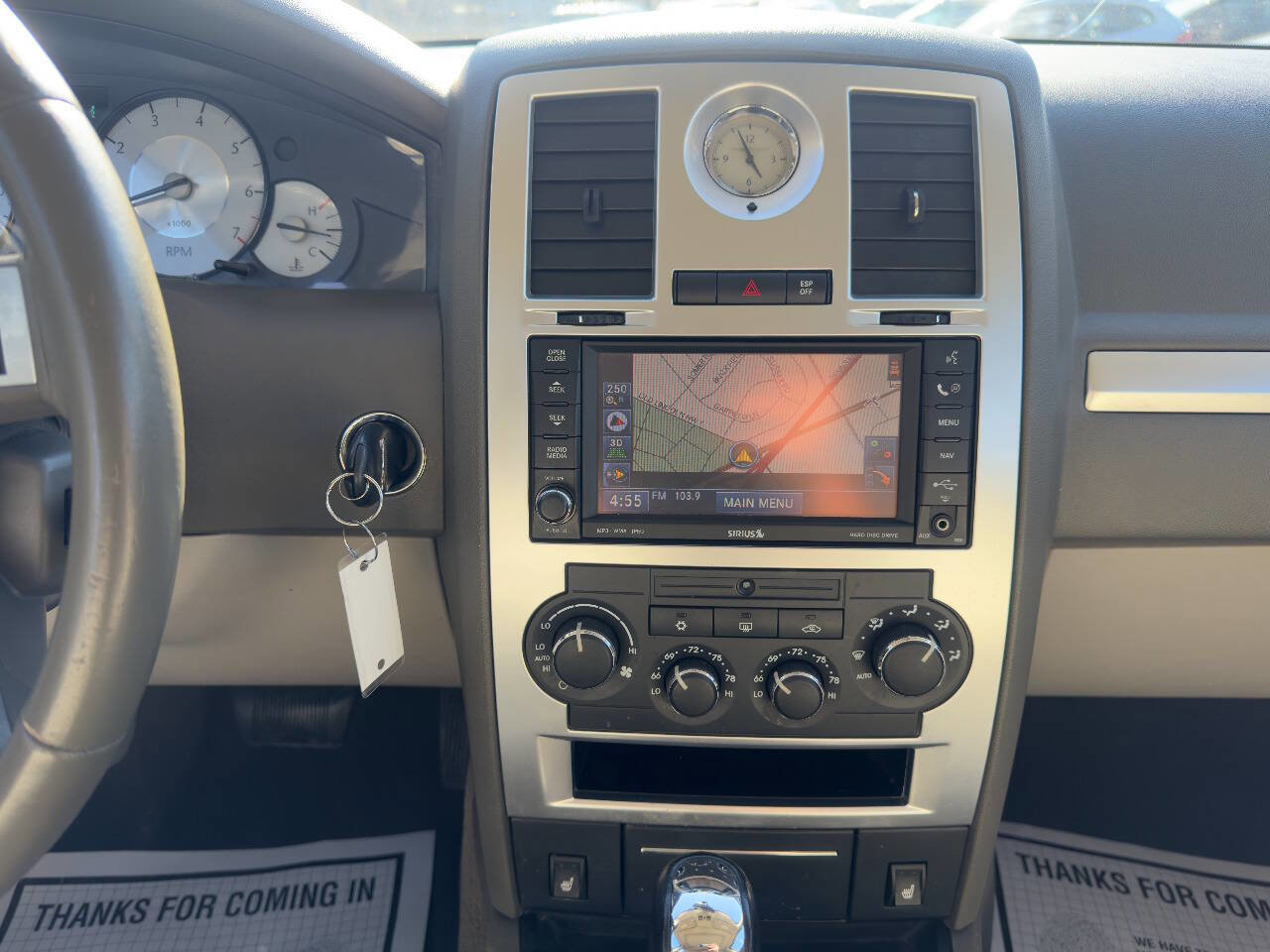 Used 2010 Chrysler 300 Touring image 17