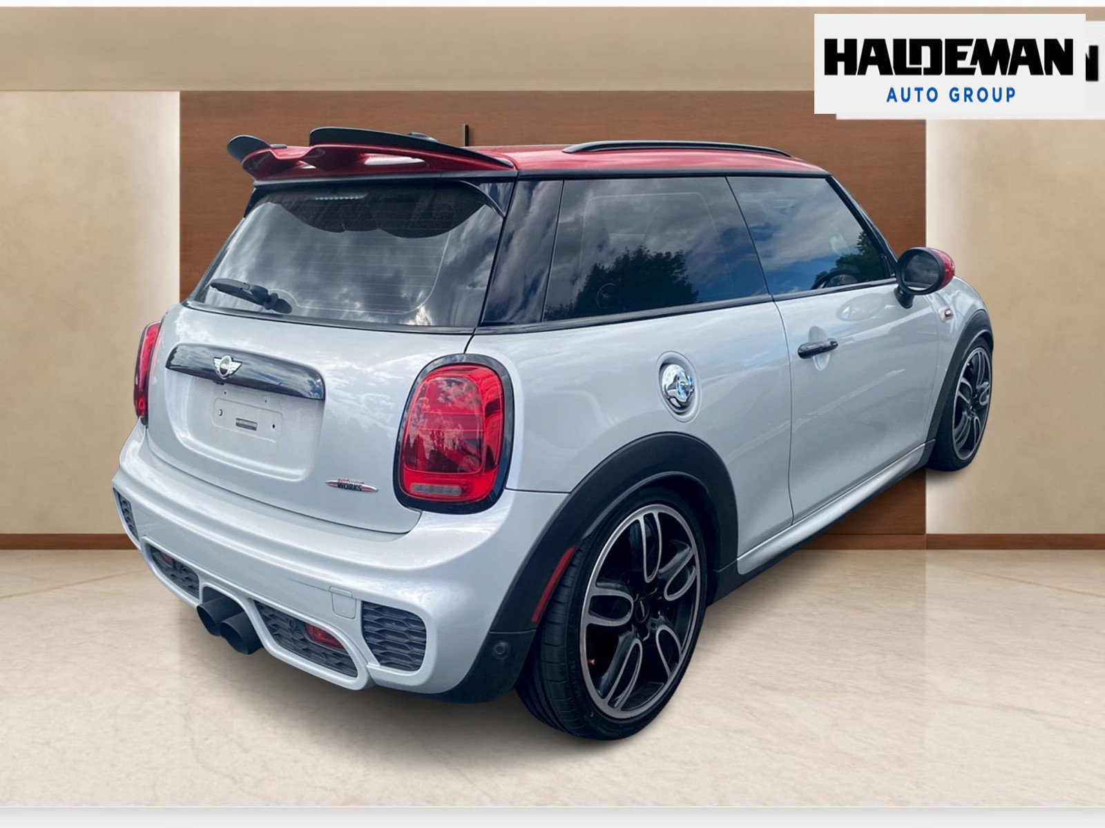 Used 2018 MINI Cooper John Cooper Works FWD image 4