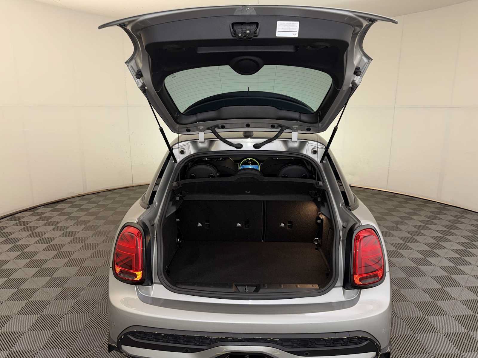 Used 2024 MINI Cooper S FWD image 22