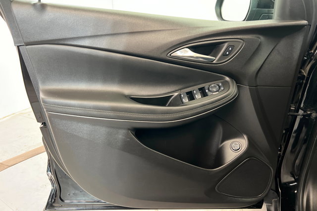 Used 2023 Buick Encore GX Select image 14