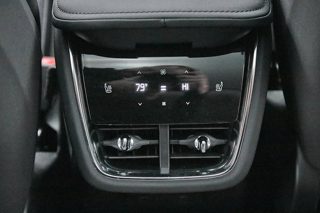 Certified 2025 Volvo EX90 Ultra image 29