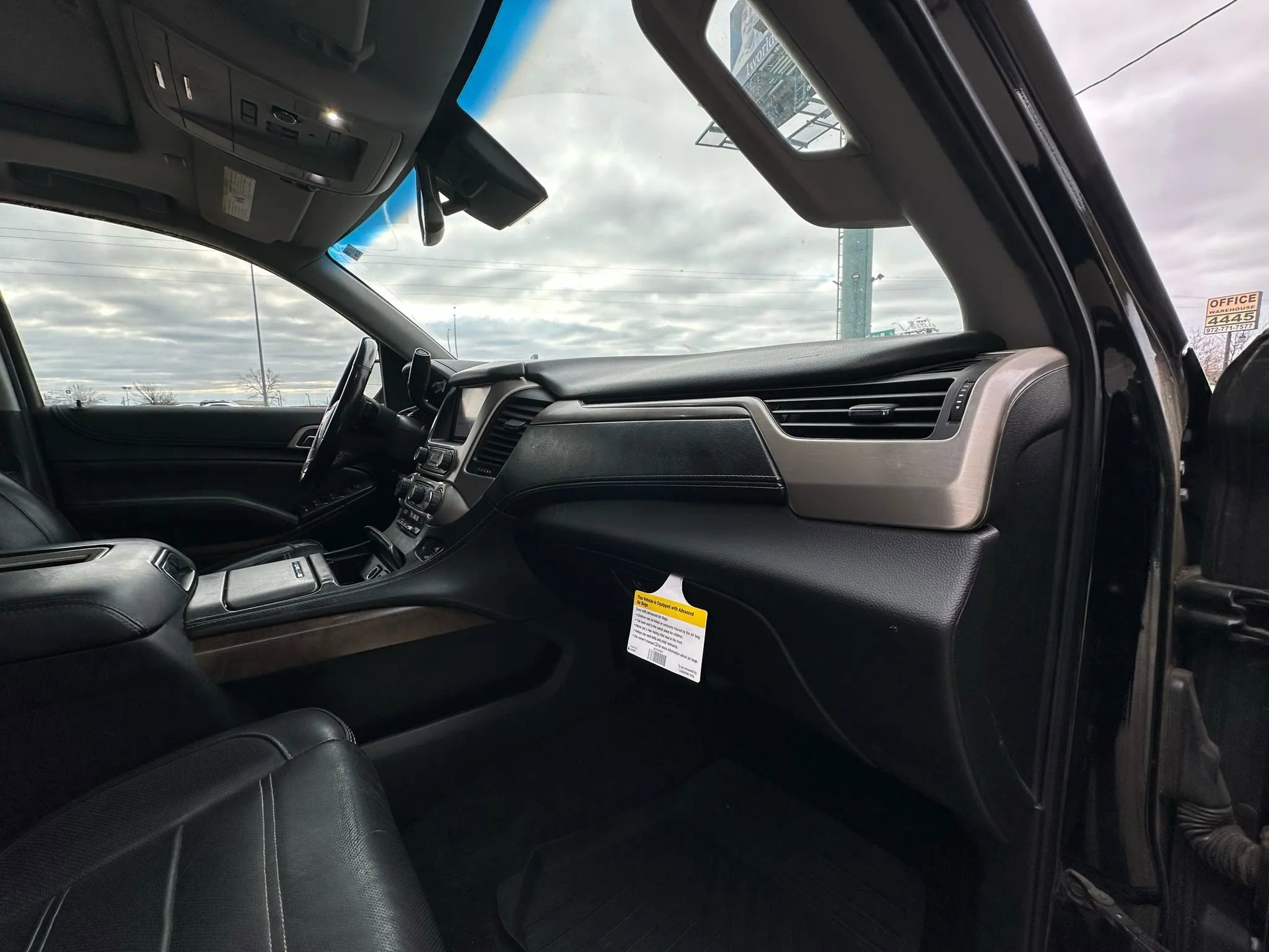 Used 2018 GMC Yukon Denali w/ Open Road Package AWD/4WD image 24