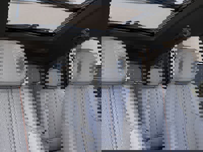 New 2026 Cadillac Vistiq Luxury image 24