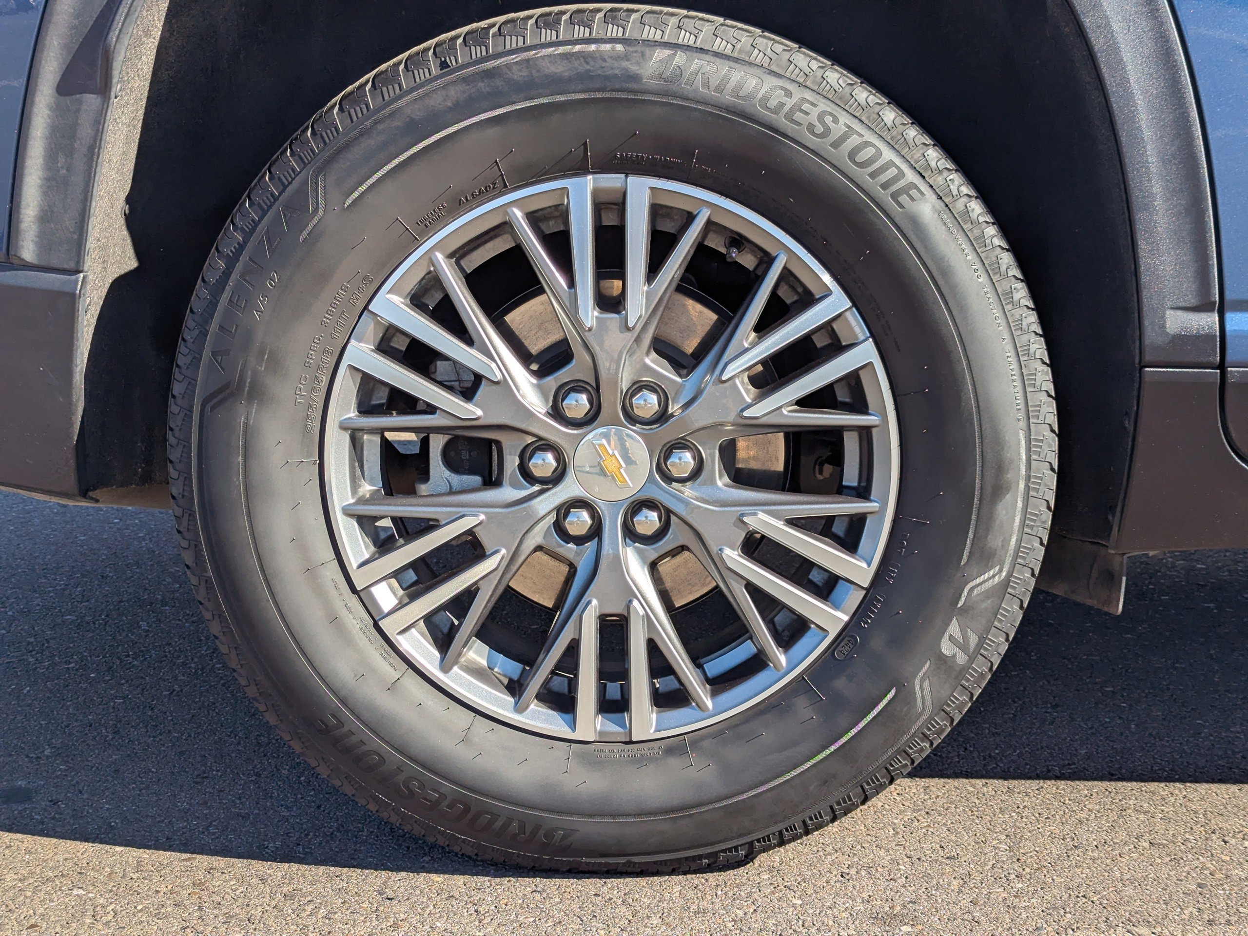 Certified 2025 Chevrolet Traverse LT AWD/4WD image 51