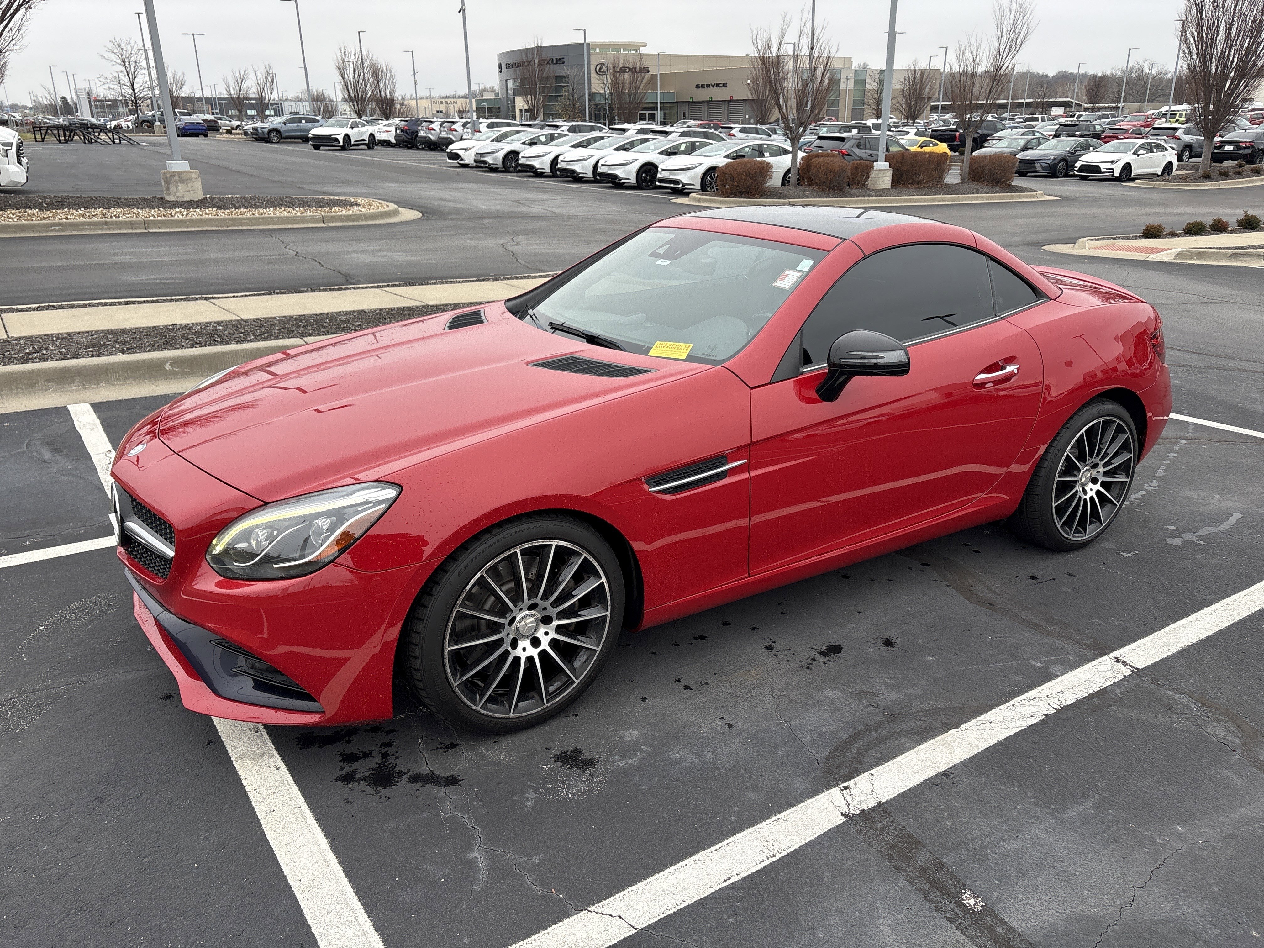 Used 2017 Mercedes-Benz SLC 300 image 5