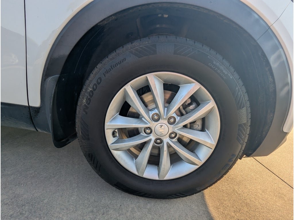 Used 2018 Kia Sorento FWD image 8