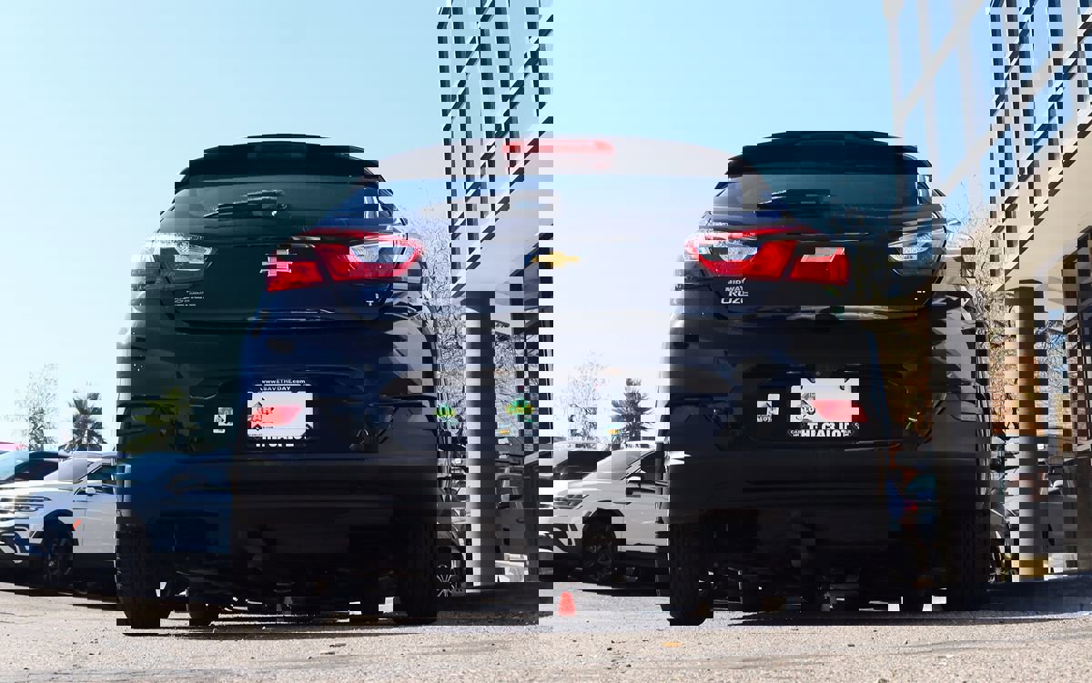 Used 2018 Chevrolet Cruze LT image 12