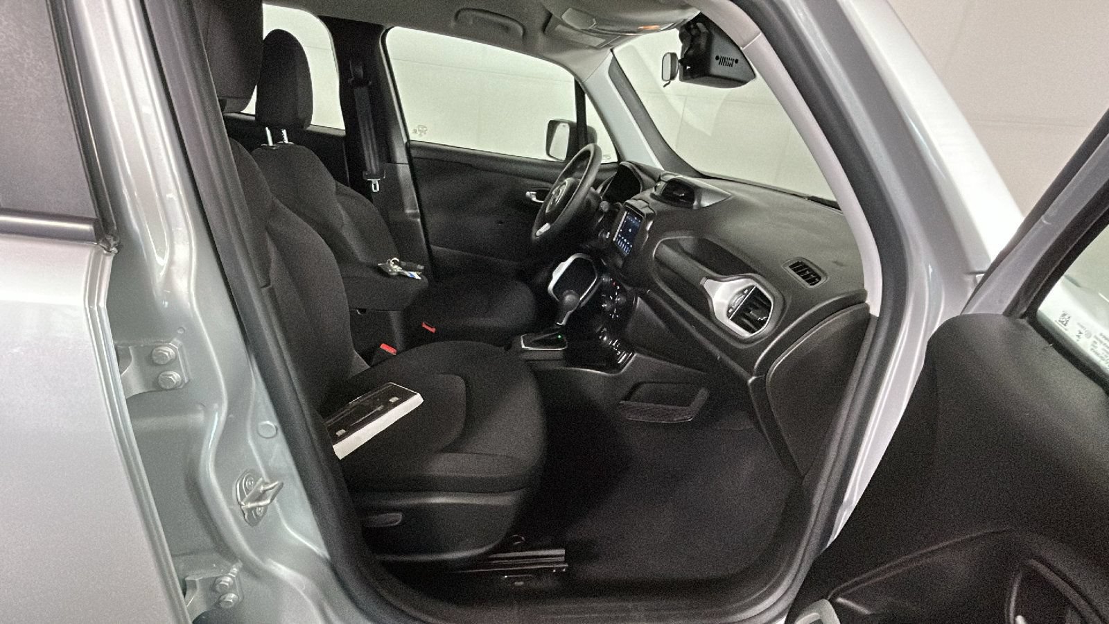 Used 2021 Jeep Renegade Sport AWD/4WD image 34