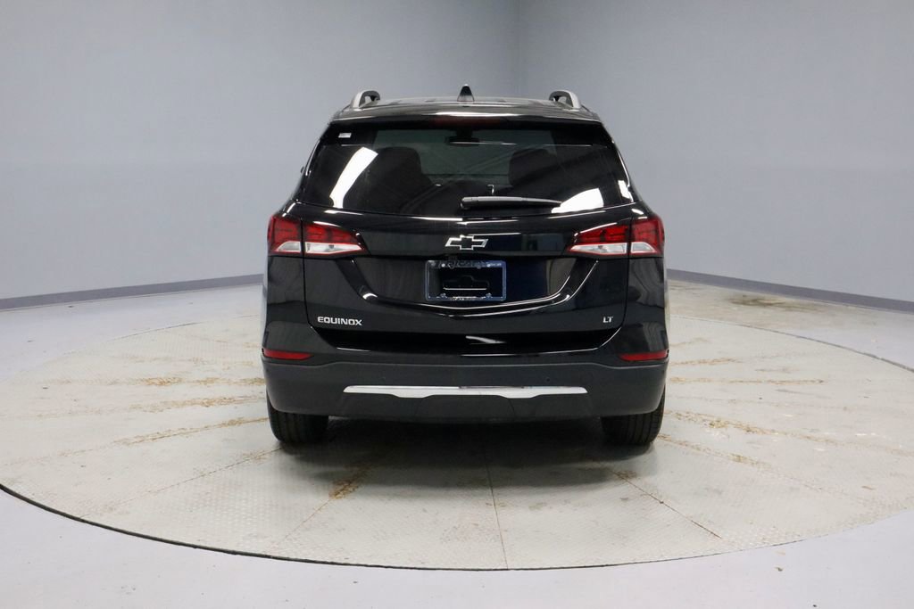 Used 2024 Chevrolet Equinox LT w/ LPO, Floor Liner Package image 10